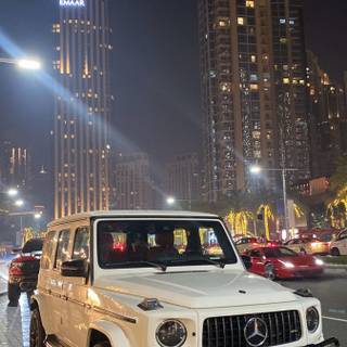 G Wagon white wallpaper
