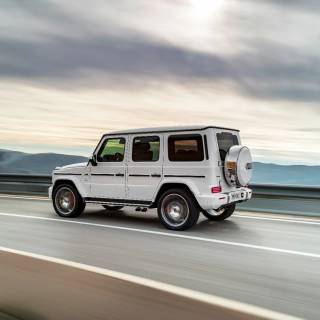 G Wagon white wallpaper