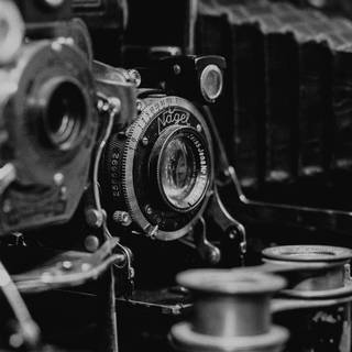 Dark classic wallpaper