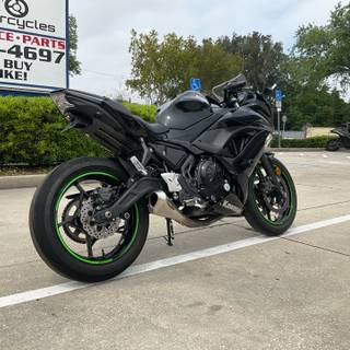 Black Ninja 650 wallpaper