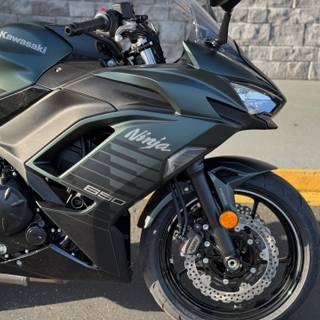 Black Ninja 650 wallpaper