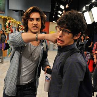 Robbie Shapiro wallpaper