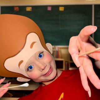 Maya Winky wallpaper