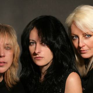 Girlschool wallpaper