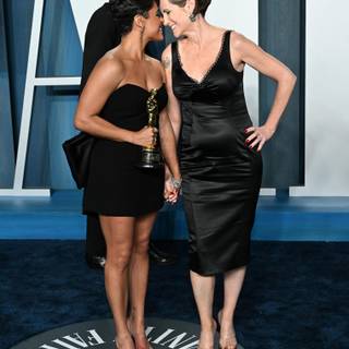 Ariana DeBose wallpaper