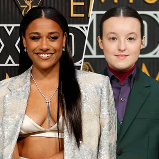 Ariana DeBose wallpaper