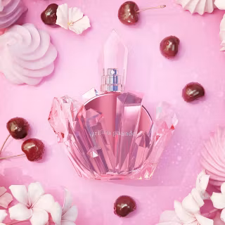 Ariana Grande REM Cherry Eclipse wallpaper