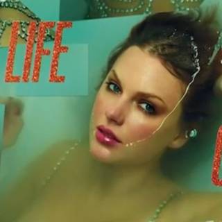 Taylor Swift The Life of A Showgirl desktop wallpaper