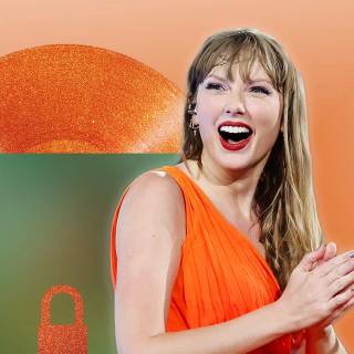 Taylor Swift The Life of A Showgirl desktop wallpaper