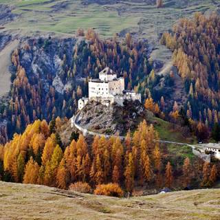 Tarasp Castle wallpaper