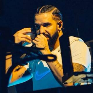 Aubrey Drake Graham wallpaper