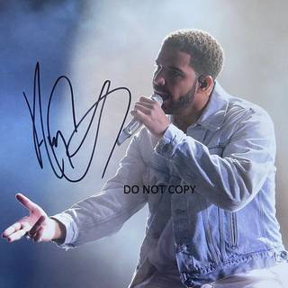 Aubrey Drake Graham wallpaper