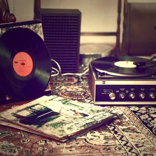 Vintage audio wallpaper