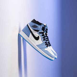 Jordan 1 University blue wallpaper