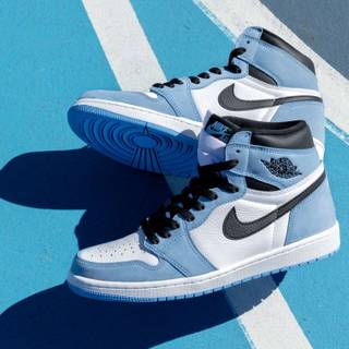 Jordan 1 University blue wallpaper