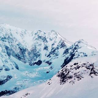 4k snow iPhone wallpaper