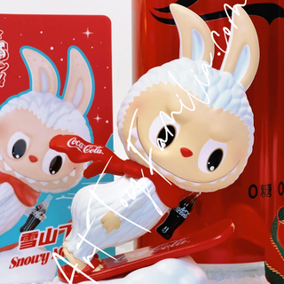 Coke Labubu wallpaper