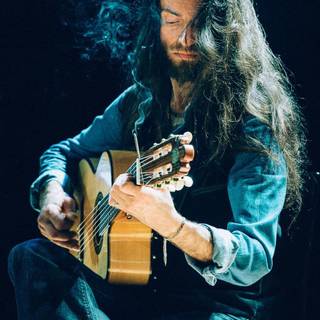 Estas Tonne wallpaper