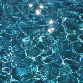 iPhone deep ocean wallpaper