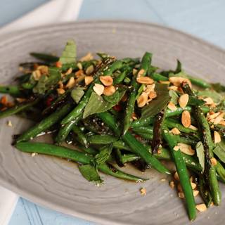 Green beans wallpaper