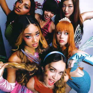 Halloween Katseye wallpaper