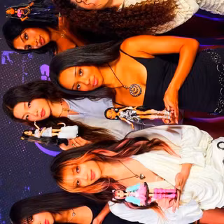 Halloween Katseye wallpaper