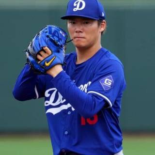 Yoshinobu Yamamoto wallpaper