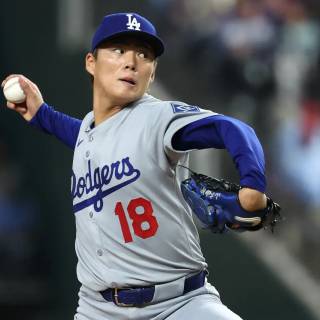 Yoshinobu Yamamoto wallpaper