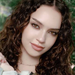 Daniela Avanzini wallpaper