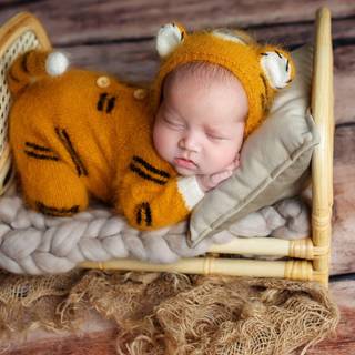 Cute boy sleeping wallpaper