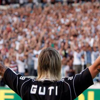 Guti Hernandez wallpaper
