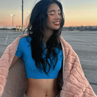 Katseye Sophia wallpaper