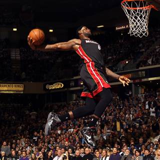 Basketball player 4k desktop wallpaper