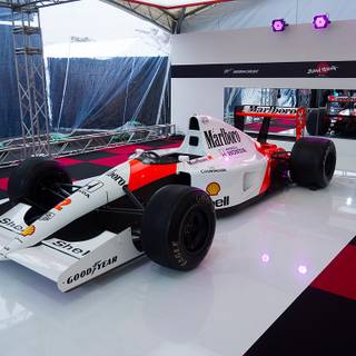 McLaren MP4/6 wallpaper