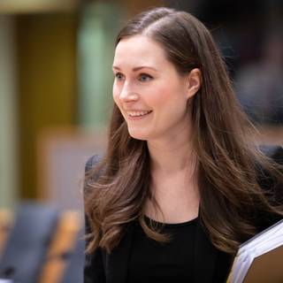 Sanna Marin wallpaper