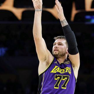 LA Lakers 2025 wallpaper