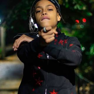 Sugarhill Ddot wallpaper