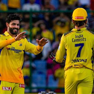 Jadeja and Dhoni wallpaper