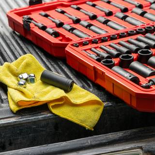 Mechanic tools wallpaper