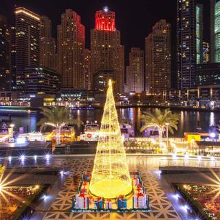Christmas in Dubai wallpaper
