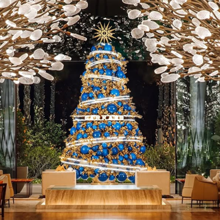 Christmas in Dubai wallpaper