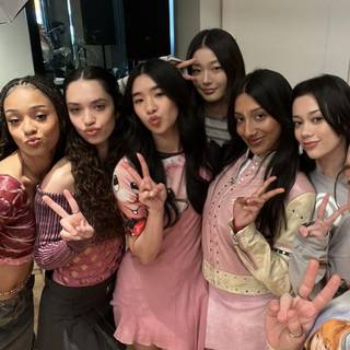 Funny Katseye wallpaper