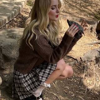 McKenna Grace iPhone wallpaper