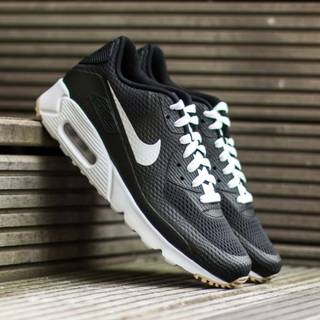 Nike Air Max black wallpaper