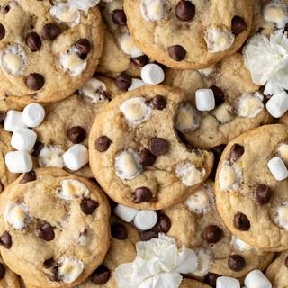 Cookie with marshmallow wallpaper