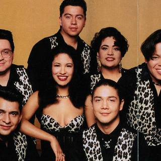 Selena y Los Dinos wallpaper