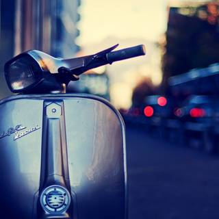 Vespa vintage wallpaper