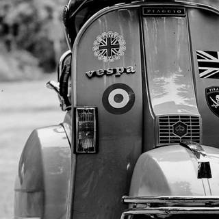 Vespa vintage wallpaper