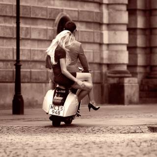 Vespa vintage wallpaper