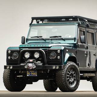 Old Defender wallpaper